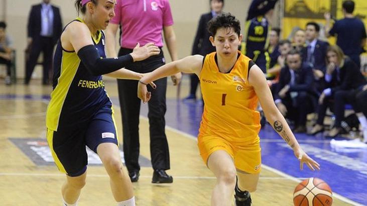 Galatasaray'da Eda Şahin'in sol diz ön çapraz bağları koptu