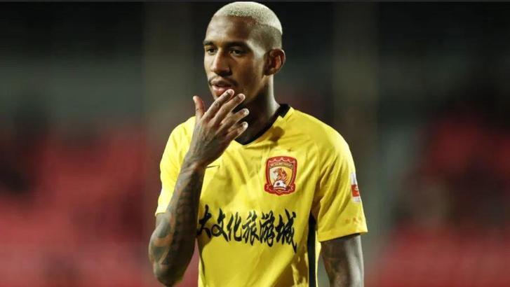 Talisca 3 hafta sahalardan uzak kalacak