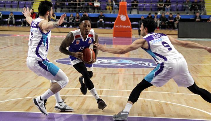 Büyükçekmece, Afyon'u son çeyrek performansıyla geçti: 76-80