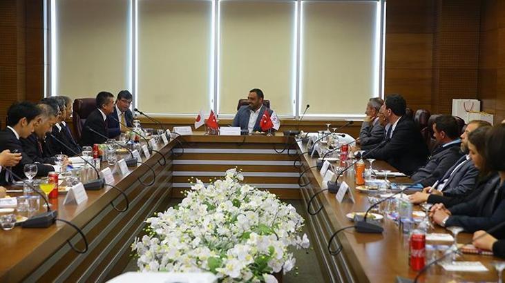 Yerlikaya, Paralimpik oyunları öncesi Japon heyeti ile bir araya geldi