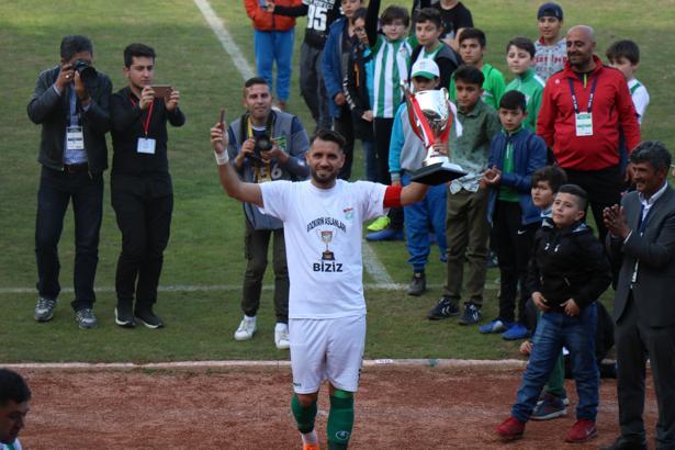 Kırşehir Belediyespor, TFF 2. Lig'e yükselmeyi garantiledi