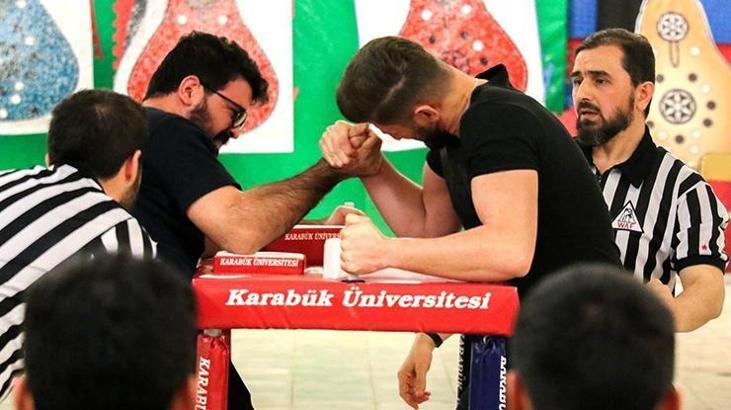 KBÜ'de 25 sporcu şampiyon olmak için yarıştı