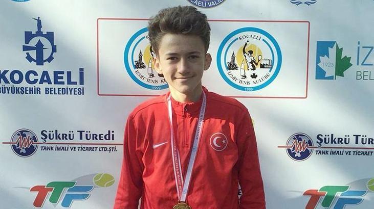 İşitme engelli sporcu Emir Vatansever başarıya doymuyor