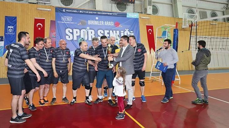 Spor şenliğinde şampiyonlar belli oluyor