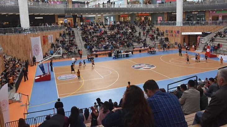 Balıkesir'de sokak basketbolu heyecanı