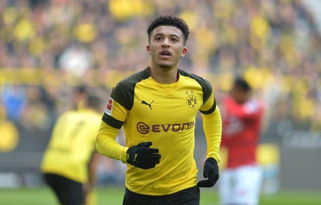 Borussia Dortmund, Mainz 05'i iki golle geçti, liderliği devraldı