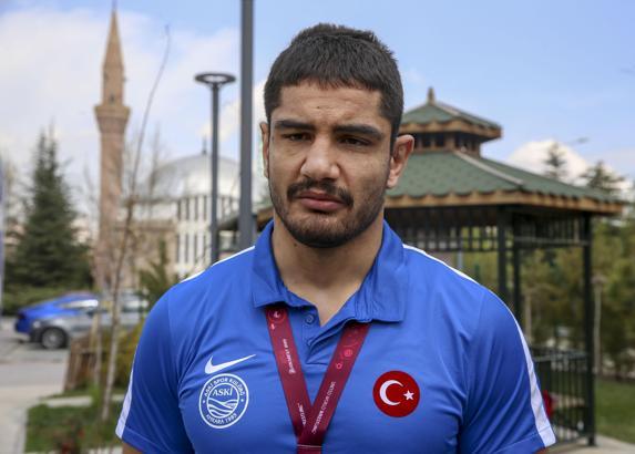 Taha Akgül, Tokyo'da