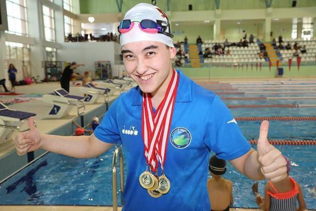 Paralimpik sporcu Eda Kaya'dan başarı