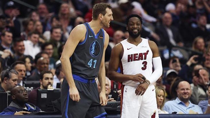 Nowitzki ve Wade son kez parkeye çıktı