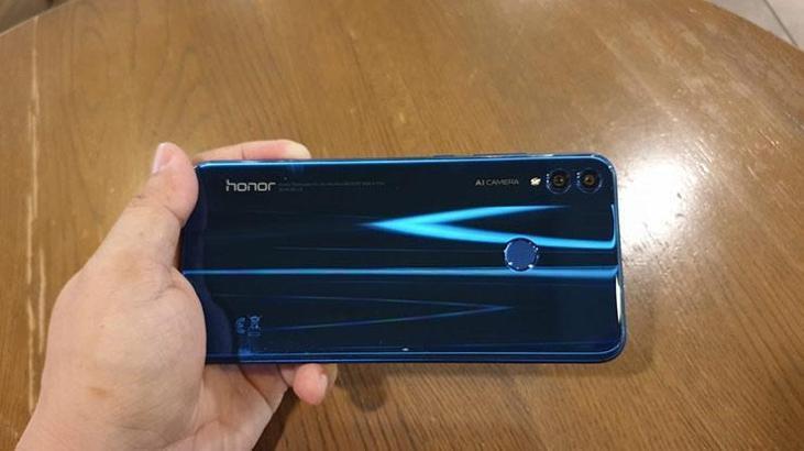 HONOR 8X'e EMUI 9 güncellemesi geldi