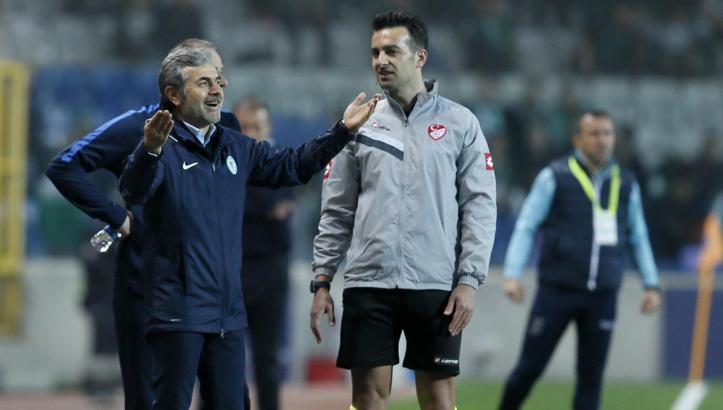 Aykut Kocaman: Ciddi bir özgüven kayması yapıyor