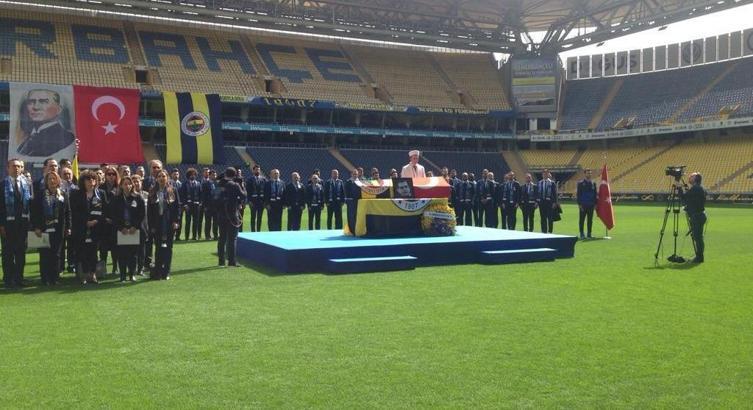 Can Bartu için Kadıköy'de tören düzenlendi