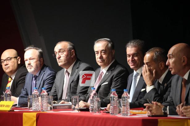 Kaan Kançal: Gündem seçim değil, para!