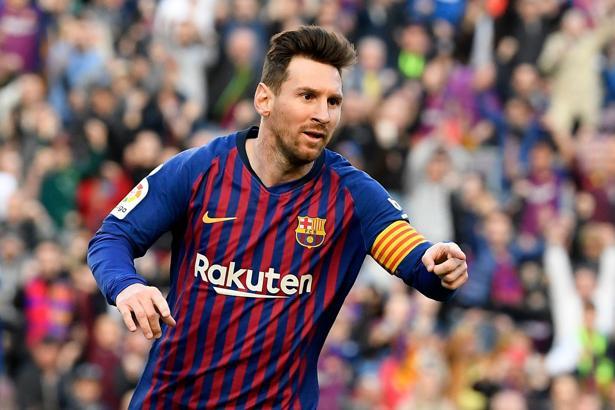 Lionel Messi'ye yıllık 130 milyon euro!