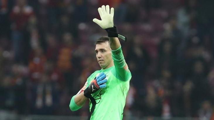 Muslera için 5 milyon euro'luk flaş teklif