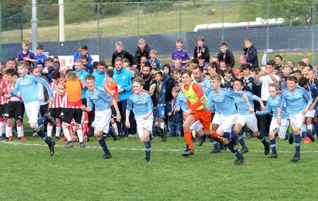 İzmir Cup'ta şampiyon Manchester City
