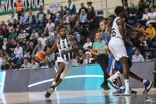 Sakarya, Fribourg'a kaybederek FIBA Şampiyonlar Ligi'ne veda etti: 52-76