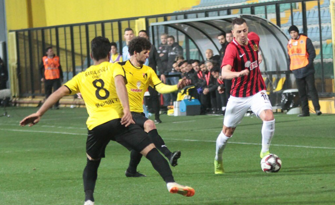 İstanbulspor - Eskişehirspor maç sonucu: 2-1