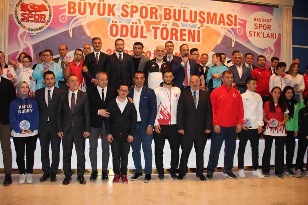 Büyük Spor Buluşması Spor Ödülleri sahiplerini buldu