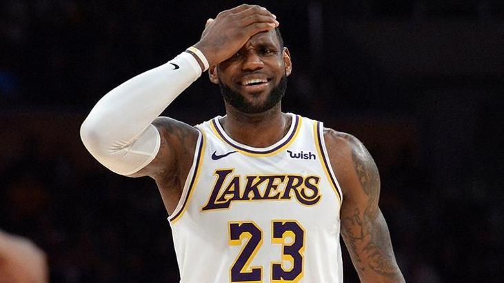 Lakers'a LeBron da yetmedi