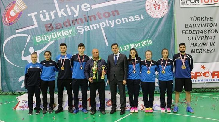 Badminton Şampiyonası'na Erzincan damgasını vurdu