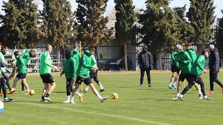 Akhisarspor umudunu koruyor