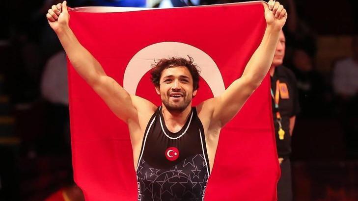 Atakan Yüksel'den ilk Avrupa şampiyonluğu