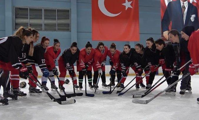 Buz Hokeyi Kadın Milli Takımı, Dünya Şampiyonası'na hazır