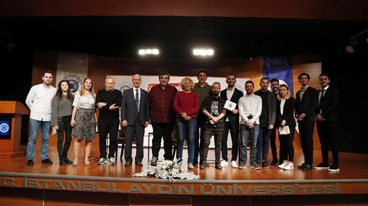 Kaan Kural: “Espor Asya'da geleneksel sporlarla kafa kafaya geldi”