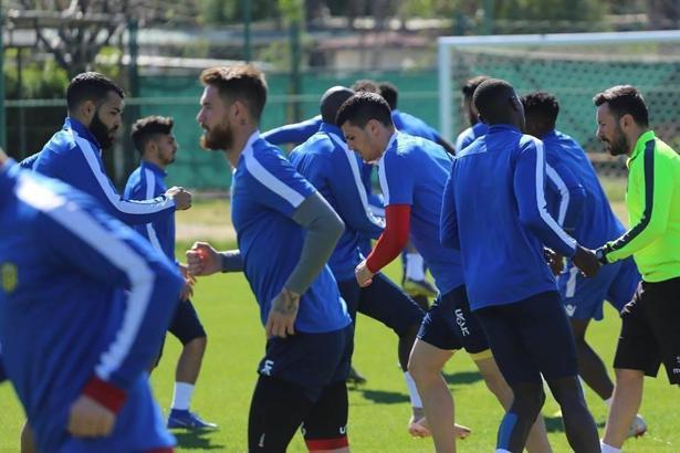 Ali Ravcı: Oldukça kazançlı bir kamp süreci geçiriyoruz