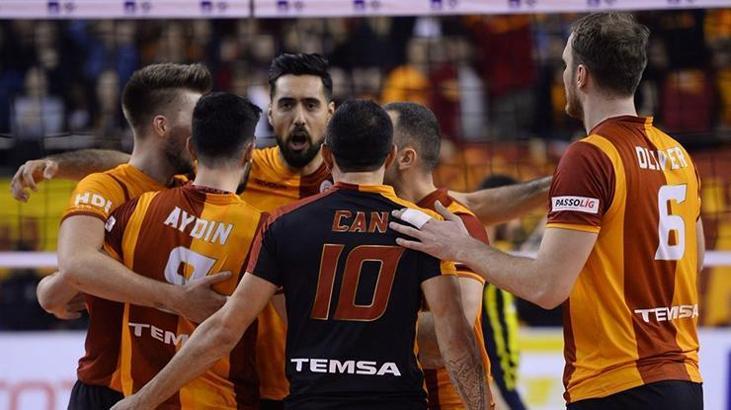 Galatasaray, filede avantaj peşinde
