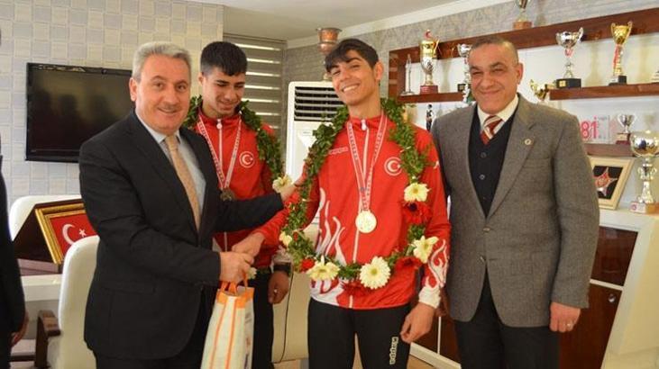 Ringin şampiyonları GSİM'deydi