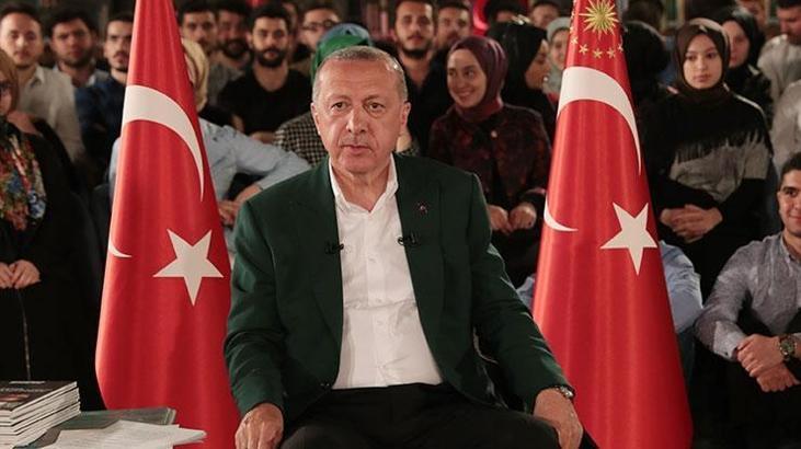 Cumhurbaşkanı Erdoğan'dan Başakşehir ve Fenerbahçe açıklaması