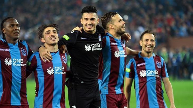 Uğurcan Çakır, Onur'u aratmıyor