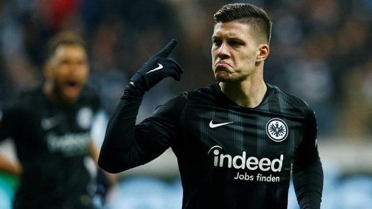 Barcelona'nın ilk bombası Luka Jovic!