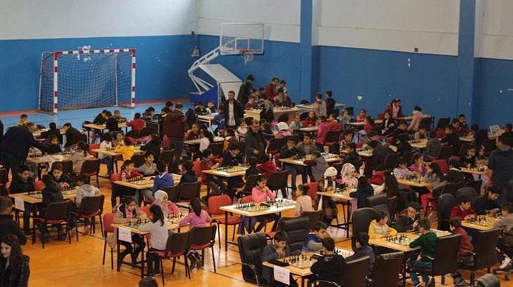 Kozluklu satranç turnuvası düzenlendi