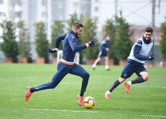 Medipol Başakşehir'de Kayserispor maçı hazırlıkları sürüyor