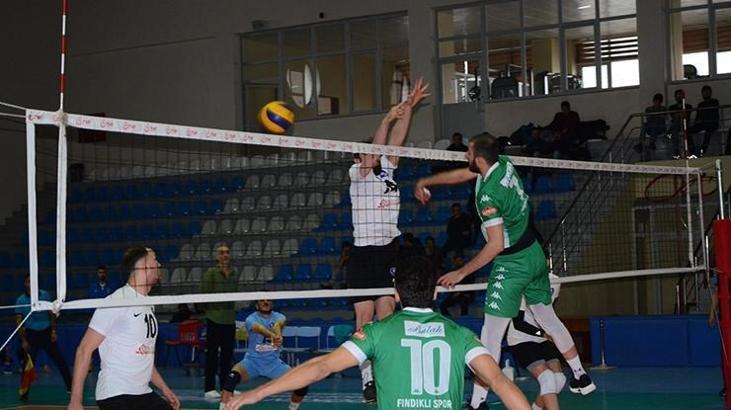Palandöken Belediyespor evinde son maçını güle oynaya kazandı