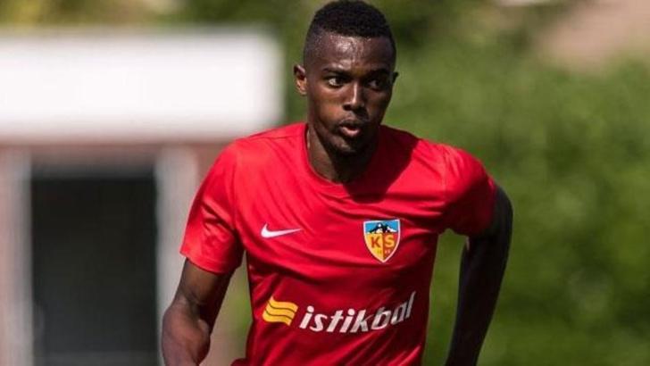 Galatasaray'a Bernard Mensah'tan kötü haber
