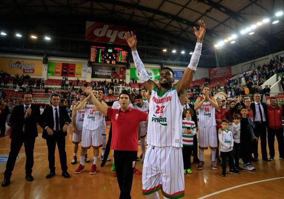 Ventspils'i mağlup eden Pınar Karşıyaka, çeyrek finalde: 70-65