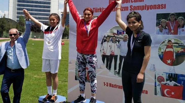 Hafif düzey zihinsel engelli Döne'nin hayali milli forma giymek