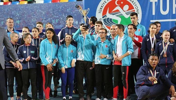 U18 Indoor Match'ta Türkiye 2'nci oldu