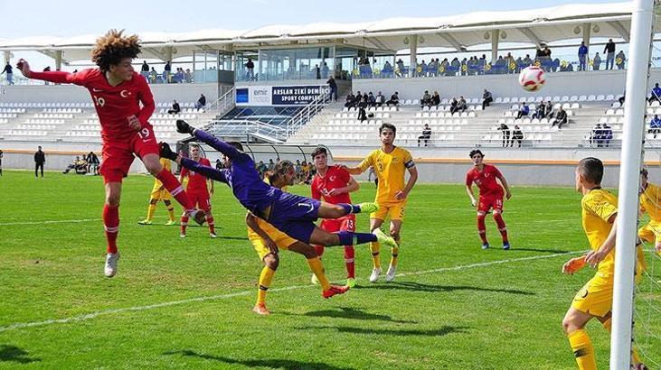 UEFA, 17 Yaş Altı Dünya Kupası'na hazırlık için Türkiye'de gençlik turnuvası düzenliyor
