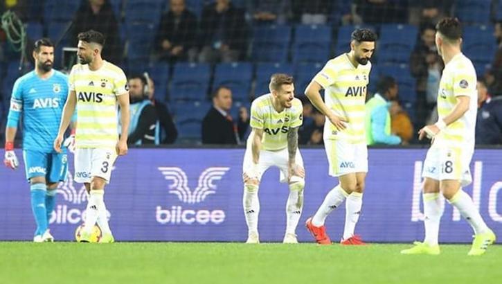 Fenerbahçe ateş çemberinde!