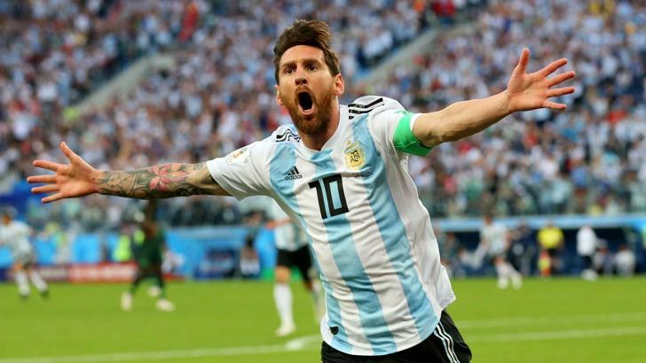 Lionel Messi 9 ay sonra yeniden Milli Takım'da!