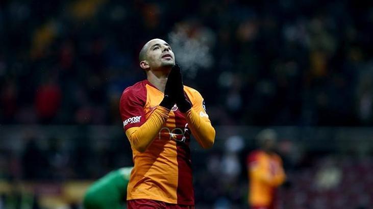 Feghouli'den flaş karar!