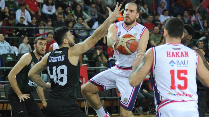 Bahçeşehir Koleji, konuk ettiği Sakarya'yı mağlup etti: 87-83
