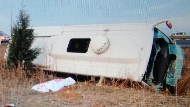 Son dakika! Cimnastikçileri taşıyan midibüs kaza yaptı