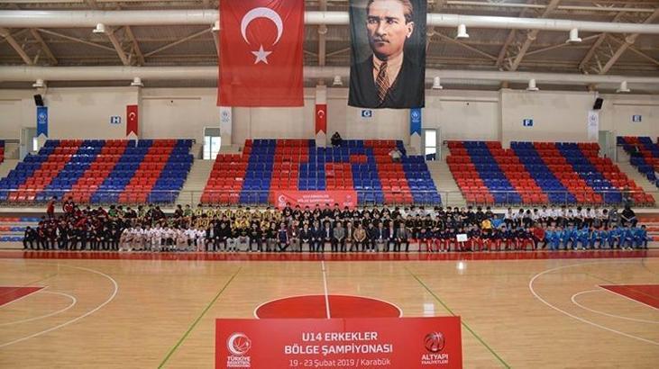 U14 Erkekler Bölge Şampiyonası Karabük'te başladı