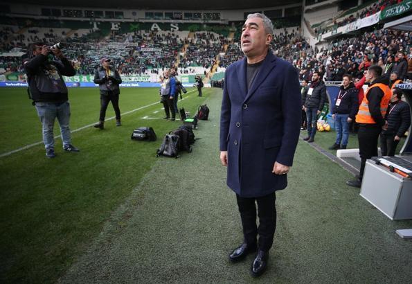 Bursaspor'da Samet Aybaba kararını verdi